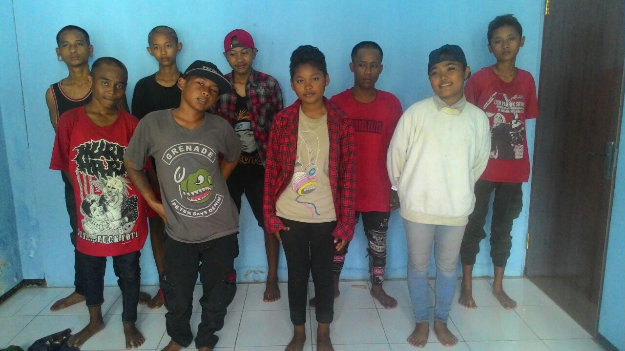 PEMBINAAN TERHADAP ANAK JALANAN