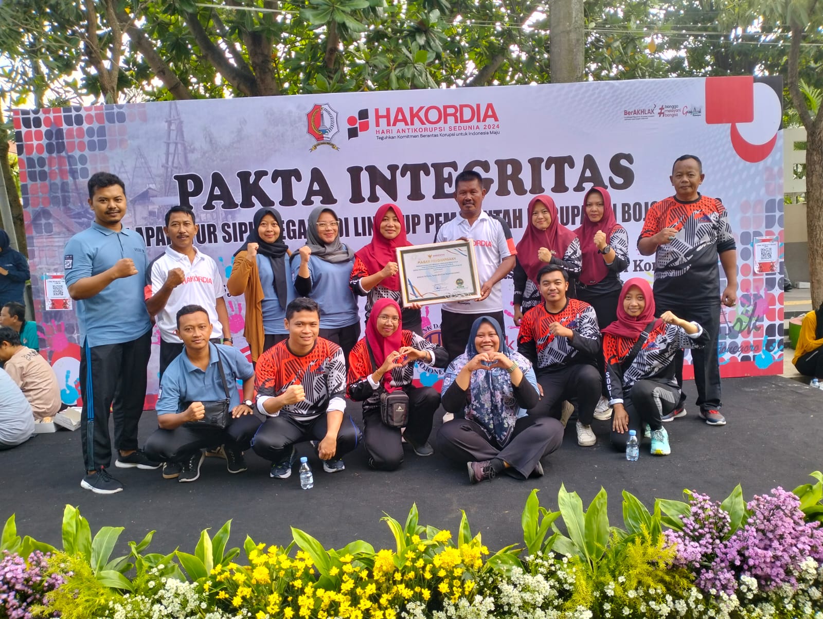 Dinas sosial raih peringkat 3 pada puncak peringatan hakordia di Kabupaten Bojonegoro