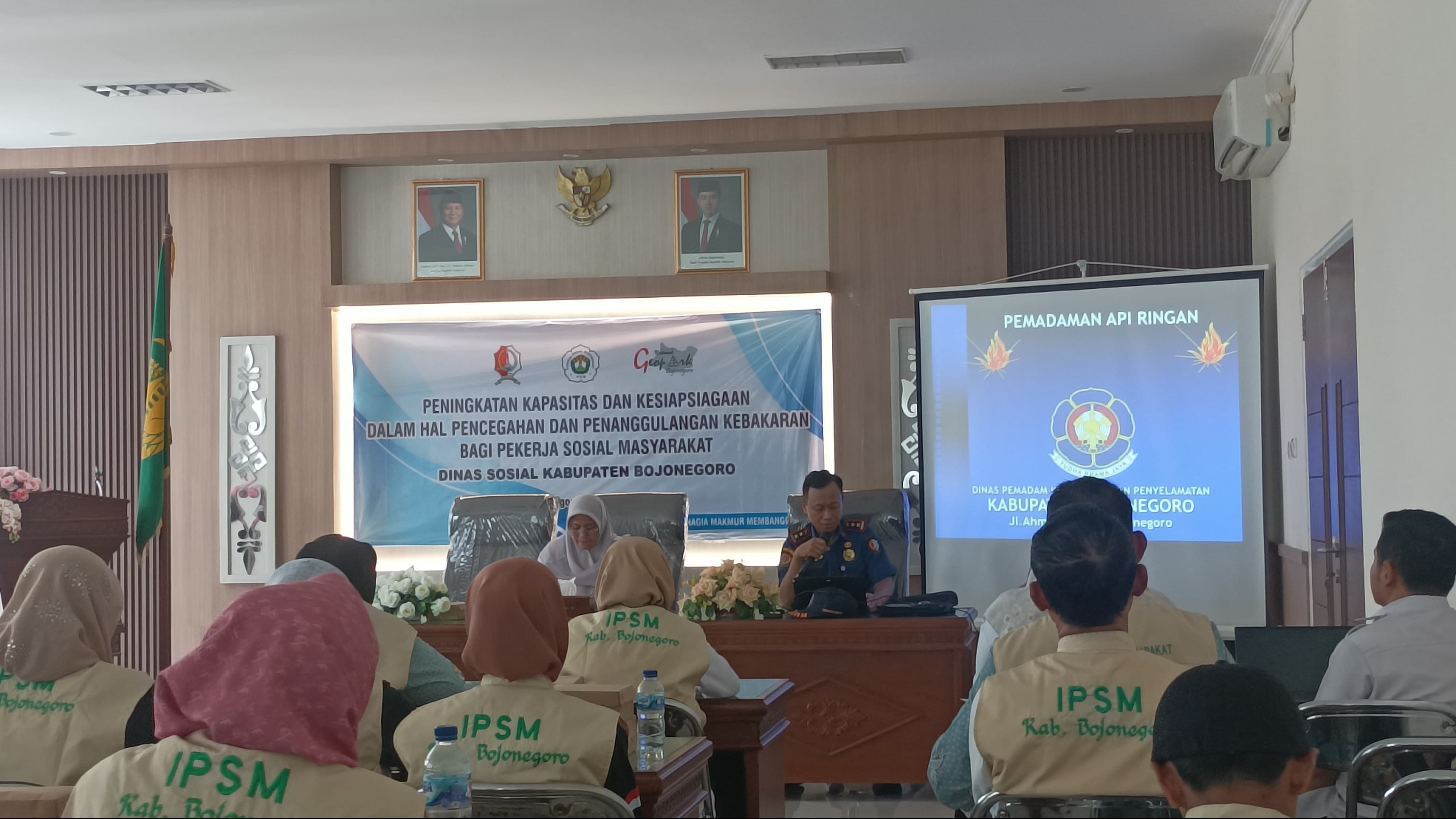 Kolaborasi Dinsos dan Damkarmat Latih PSM cegah Kebakaran