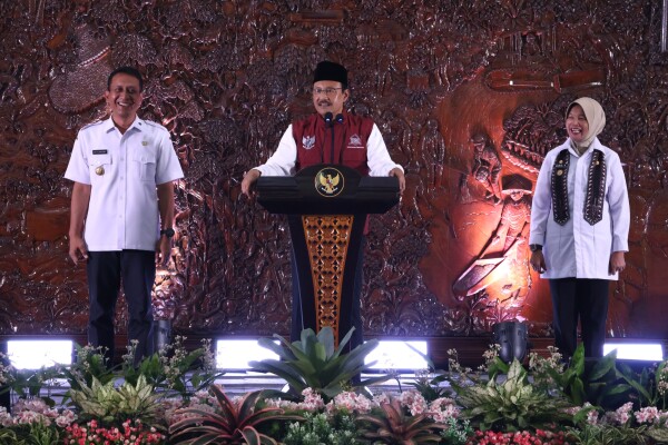 KUNJUNGAN MENTERI SOSIAL RI DORONG DATA AKURAT PENANGANAN KEMISKINAN DI BOJONEGORO