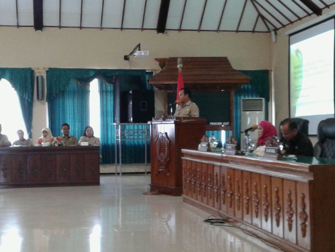 pembinaan petugas sosial