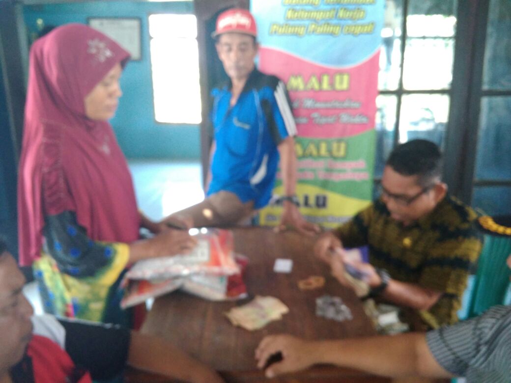 PENYALURAN TUAN RASIDI - BANTUAN BERAS BERSUBSIDI